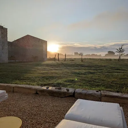 Homestay Grande Privee Au Domaine Laroze *