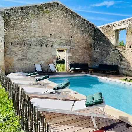Grande Privee Au Domaine Laroze Homestay Dieulivol